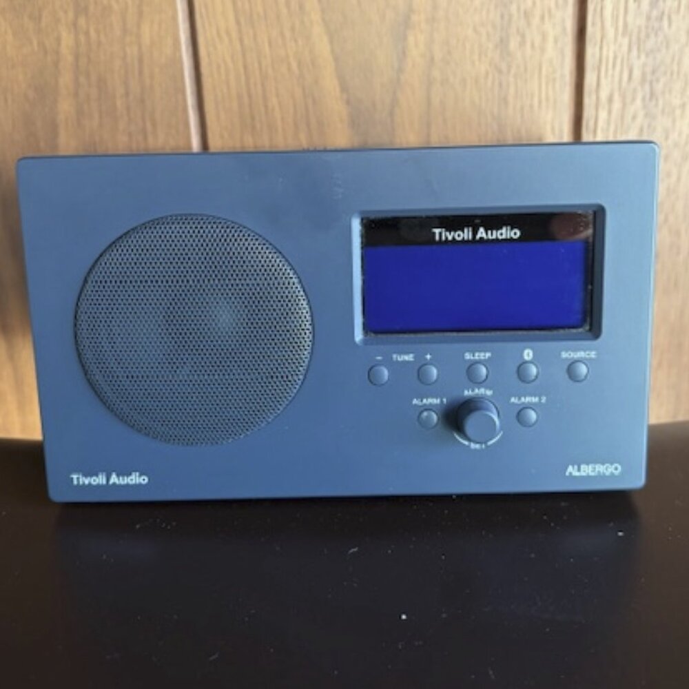 Tivoli Audio Albergo AM/FM/Bluetooth Clock Radio (grey/blue)
